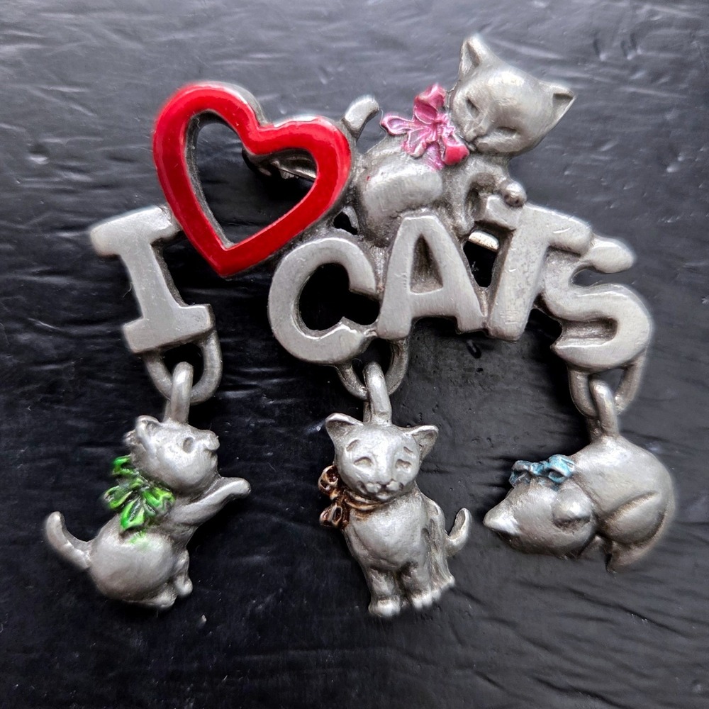 Spoontiques Vintage I Heart Cats Pewter Dangle Brooch Pin 4182 Silver Red Heart